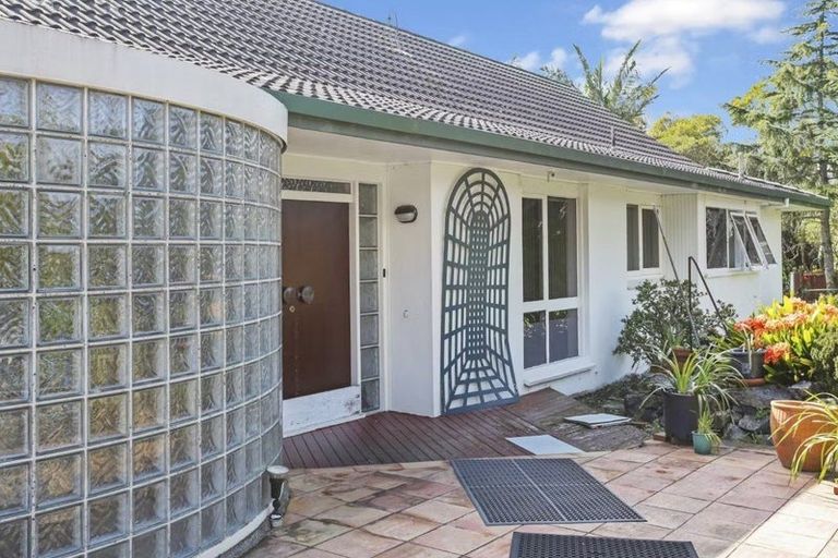 Photo of property in 330 Redoubt Road, Totara Park, Auckland, 2019