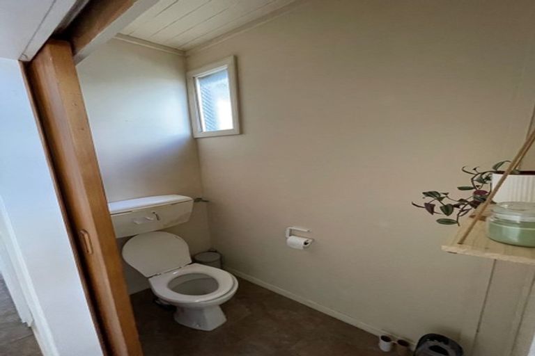 Photo of property in 85 Atawhai Road, Fitzherbert, Palmerston North, 4410