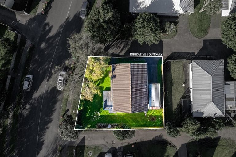 Photo of property in 1/22 Barneys Farm Road, Clendon Park, Auckland, 2103