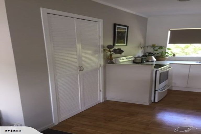 Photo of property in 5 Tern Place, Unsworth Heights, Auckland, 0632