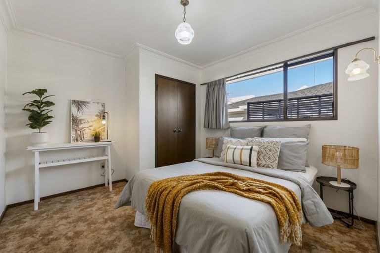 Photo of property in 2/36 Third Avenue, Tauranga, 3110