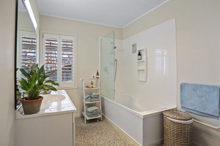 Photo of property in 93 Shaw Road, Waihi Beach, 3611