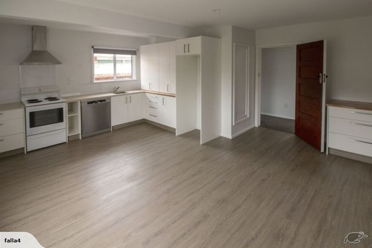 Photo of property in 16 Curries Road, Hillsborough, Christchurch, 8022