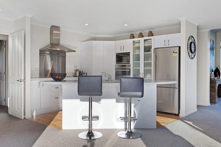 Photo of property in 12 Yellowlees Drive, Kaiapoi, 7630