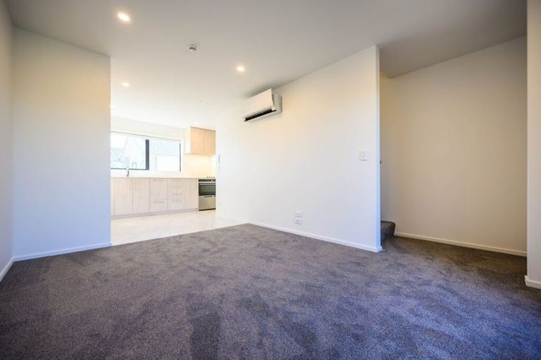 Photo of property in 4/180 Marine Parade, New Brighton, Christchurch, 8083