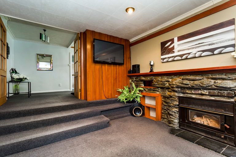 Photo of property in 17 Thames Street, Mosgiel, 9024