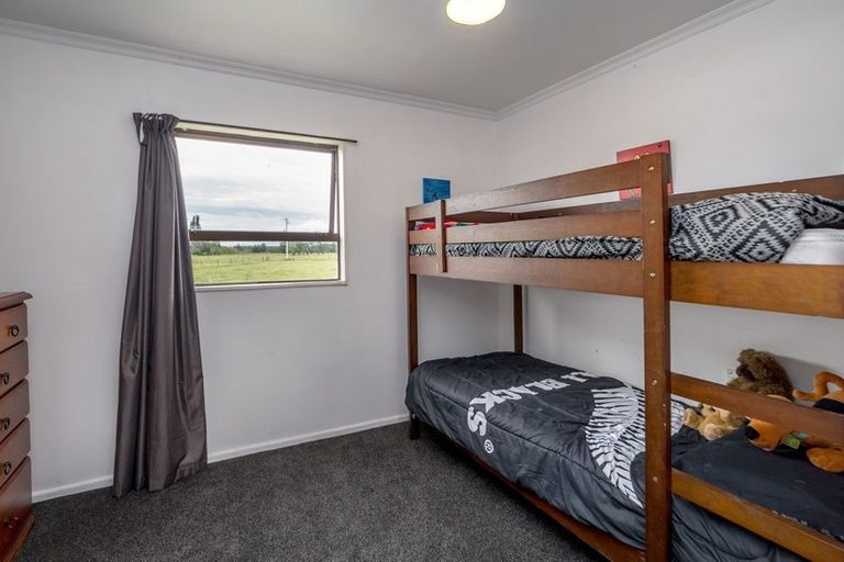 Photo of property in 90 Settlement Road, Morison Bush, Greytown, 5794