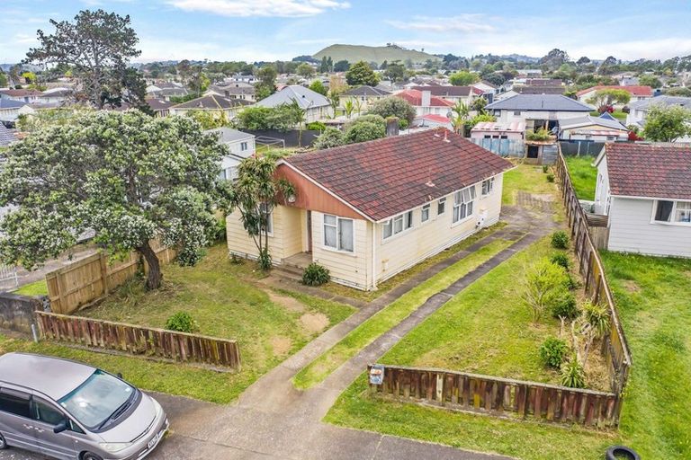 Photo of property in 5 Fairey Place, Mangere, Auckland, 2022