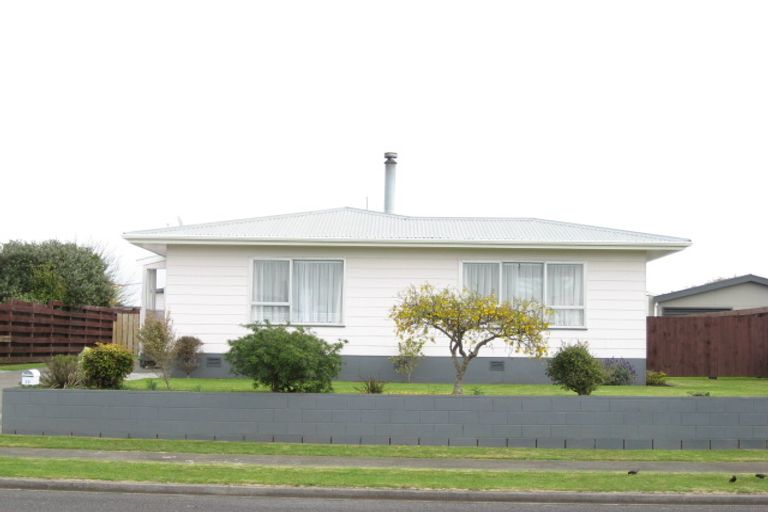 Photo of property in 23 Sunnyvale Street, Bell Block, New Plymouth, 4312