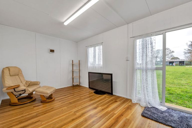 Photo of property in 82 Mawhitiwhiti Road, Normanby, Hawera, 4675