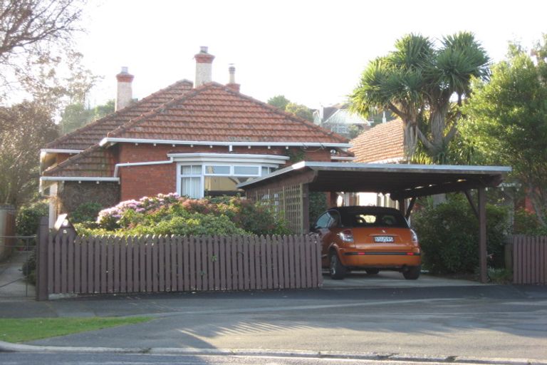Photo of property in 5 Gourley Street, Saint Kilda, Dunedin, 9012