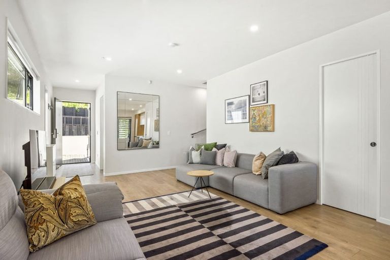 Photo of property in 7/10b Huka Road, Birkenhead, Auckland, 0626