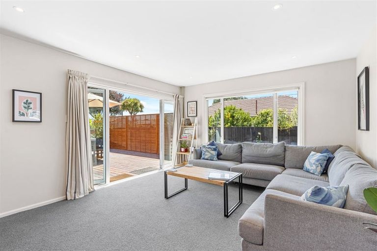 Photo of property in 24 Flower Street, Bryndwr, Christchurch, 8053