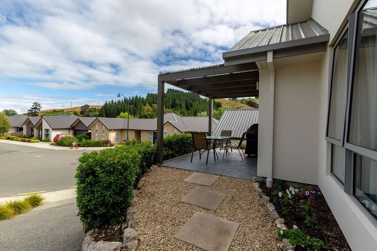 Photo of property in 25 Village Lane, Stoke, Nelson, 7011