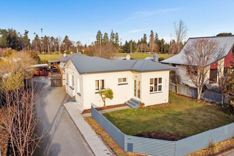 Photo of property in 33 George Street, Pleasant Point, 7903