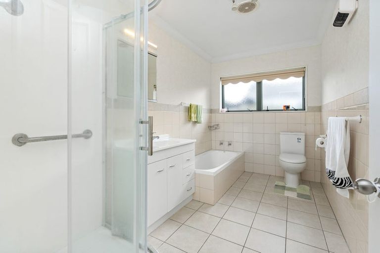 Photo of property in 25 Markson Avenue, Onerahi, Whangarei, 0110