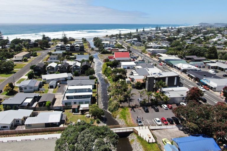 Photo of property in 53a Hillview Road, Waihi Beach, 3611