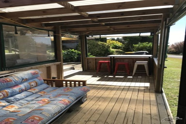 Photo of property in 212 Russell Bruce Place, Onemana, Whangamata, 3691