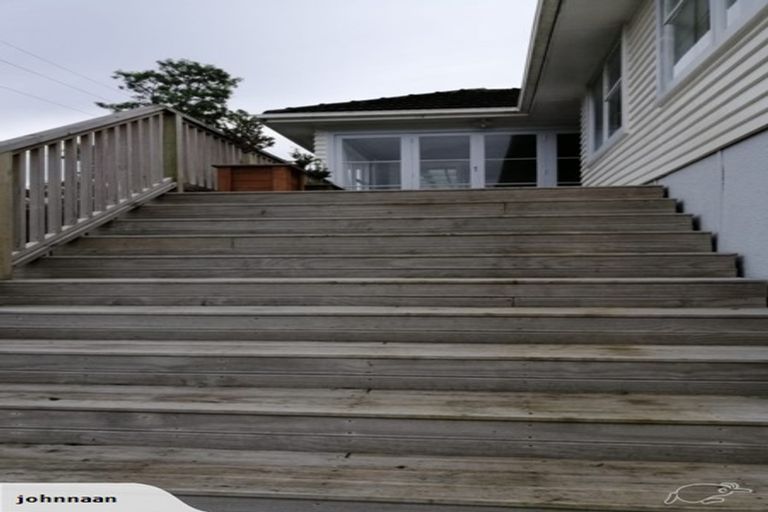 Photo of property in 43 Park Road, Glenfield, Auckland, 0629