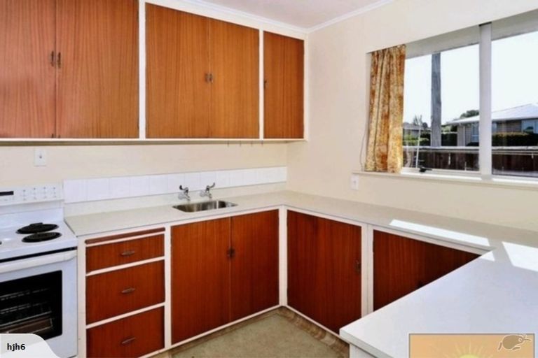 Photo of property in 2/8 Greenpark Street, Hoon Hay, Christchurch, 8025