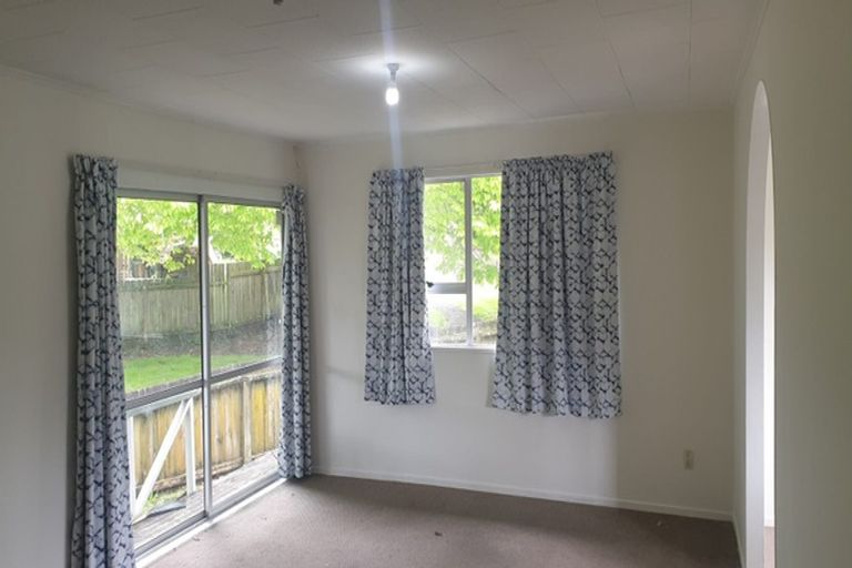 Photo of property in 38 Redcrest Avenue, Red Hill, Papakura, 2110