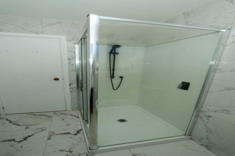 Photo of property in 1/8 Koromiko Street, New Lynn, Auckland, 0600