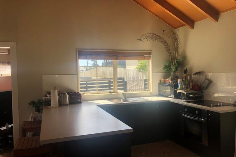 Photo of property in 13b Percy Road, Papamoa Beach, Papamoa, 3118