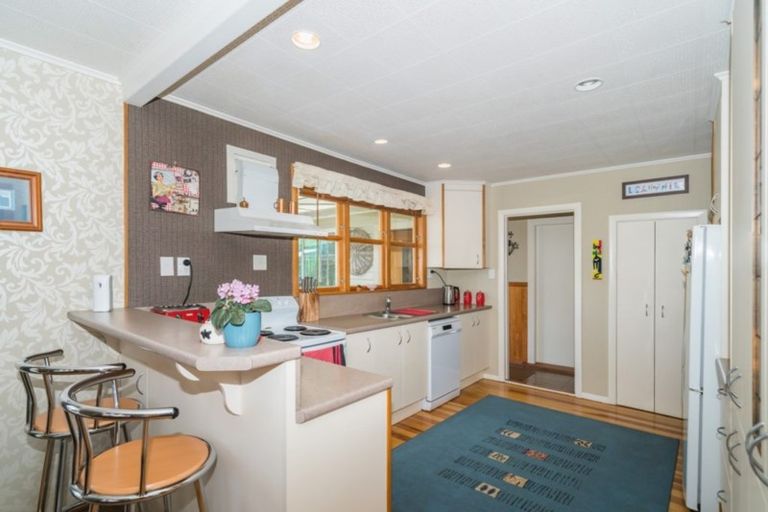 Photo of property in 10 Henare Street, West End, Palmerston North, 4412