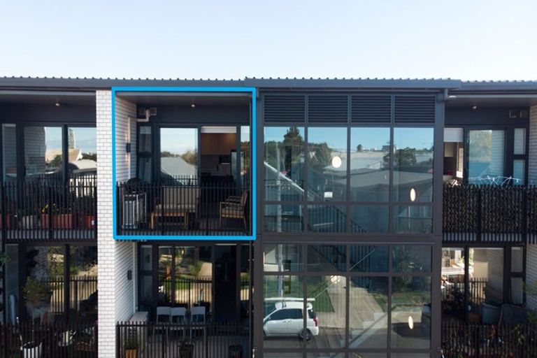 Photo of property in 209/38e Fraser Avenue, Northcote, Auckland, 0627