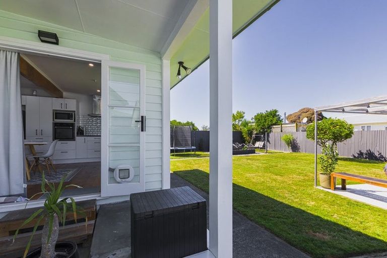 Photo of property in 107 Nuffield Avenue, Marewa, Napier, 4110