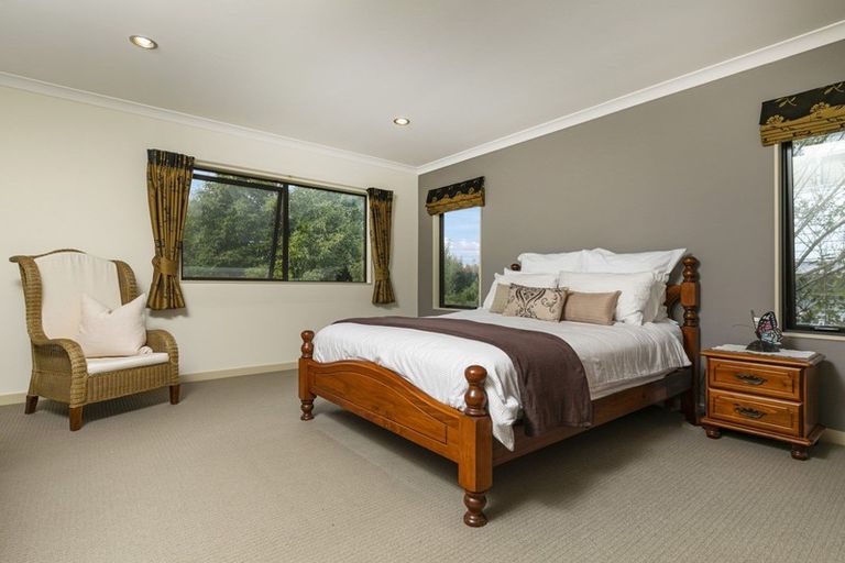 Photo of property in 30e Schnapper Rock Road, Schnapper Rock, Auckland, 0632