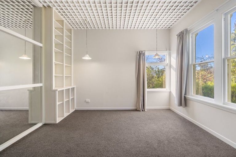 Photo of property in 65 Port Hills Road, Heathcote Valley, Christchurch, 8022