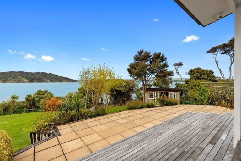 Photo of property in 106j Greenslade Road, Raglan, 3295