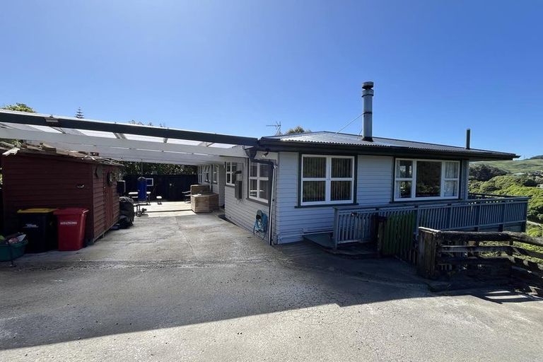Photo of property in 34 Mark Avenue, Paparangi, Wellington, 6037