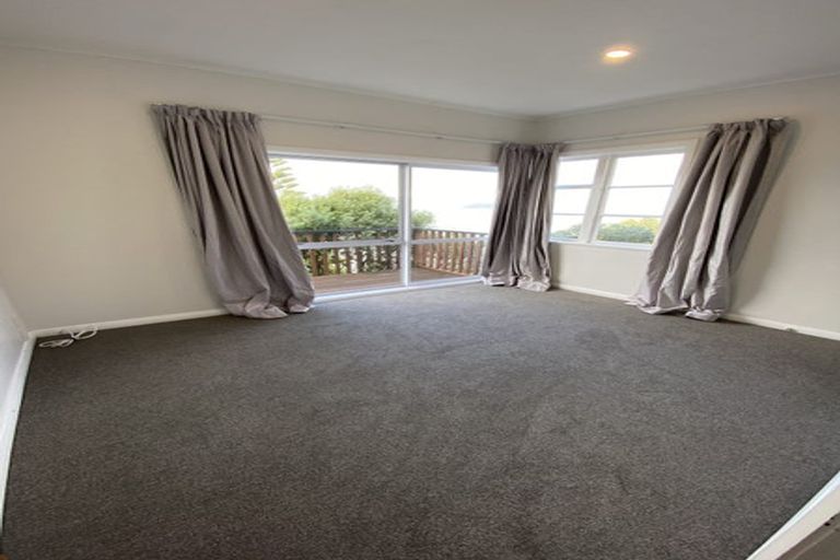 Photo of property in 90 Homebush Road, Khandallah, Wellington, 6035