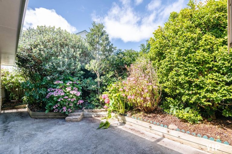 Photo of property in 2a Rudyard Crescent, Johnsonville, Wellington, 6037