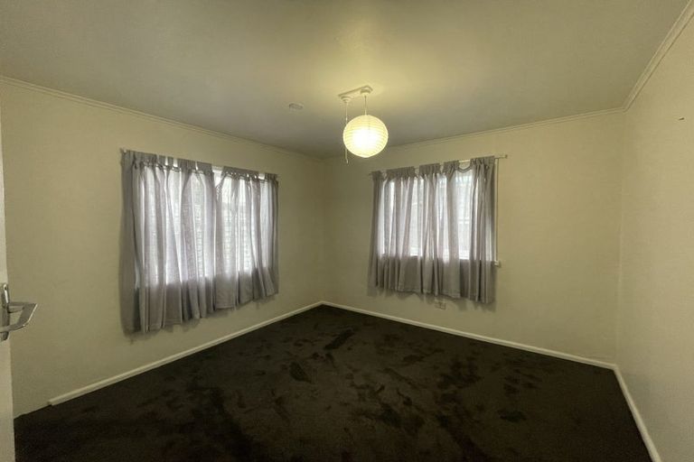Photo of property in 90 Porchester Road, Papakura, 2110