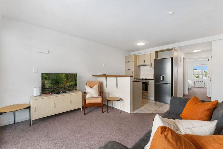 Photo of property in 36 Victoria Road, Mount Maunganui, 3116