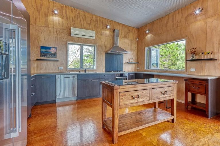Photo of property in 10 Cornwall Way, Mangawhai Heads, Mangawhai, 0505