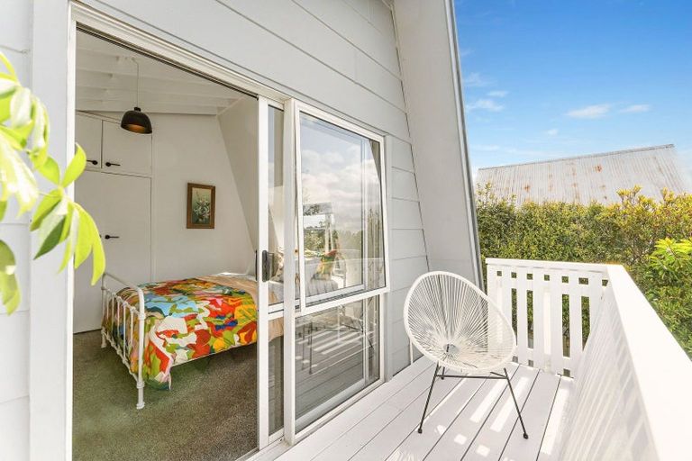 Photo of property in 82 Percy Road, Papamoa Beach, Papamoa, 3118