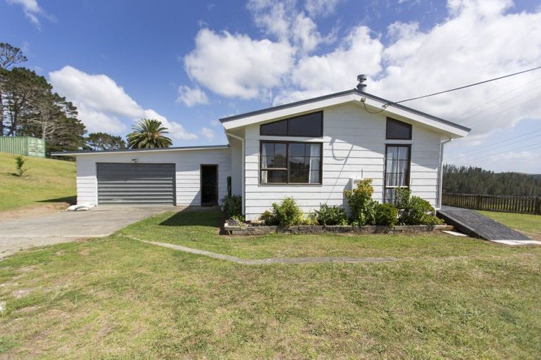 Photo of property in 5705 Pouto Road, Pouto, Te Kopuru, 0391