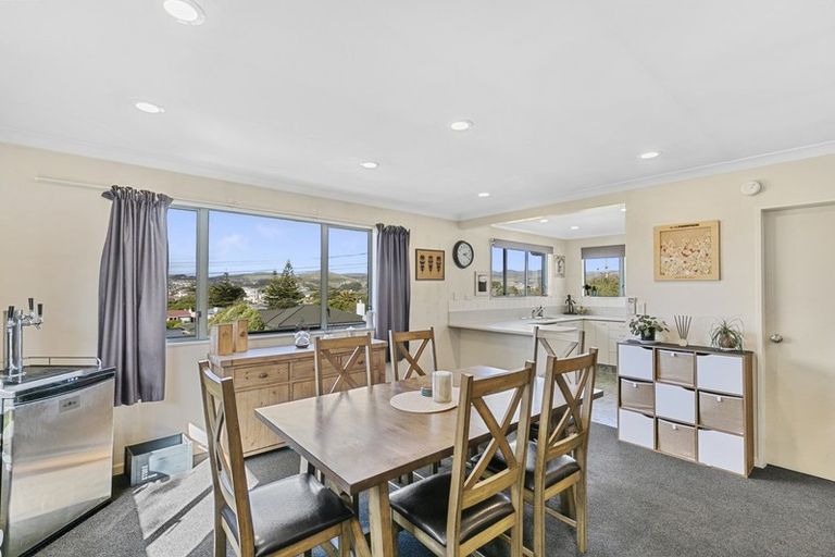 Photo of property in 1 Tuki Street, Titahi Bay, Porirua, 5022