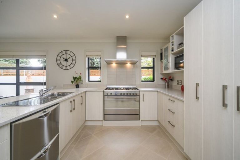 Photo of property in 159 Park Road, West End, Palmerston North, 4410