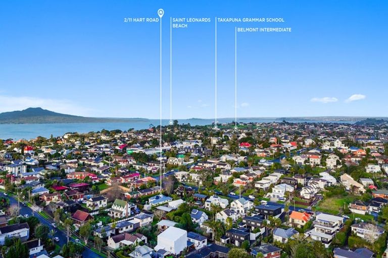 Photo of property in 2/11 Hart Road, Hauraki, Auckland, 0622