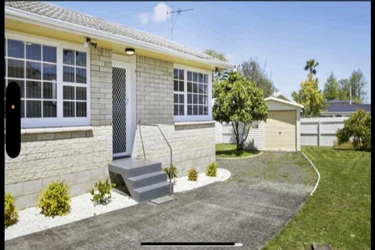 Photo of property in 1/126 Porchester Road, Papakura, 2110