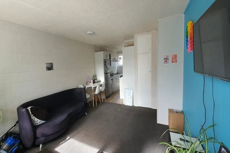 Photo of property in 6/13 Newnham Terrace, Upper Riccarton, Christchurch, 8041