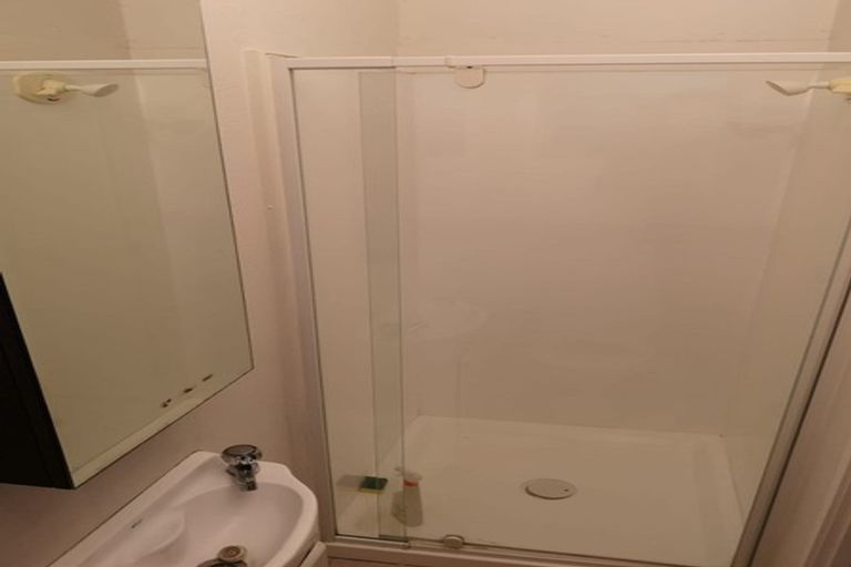 Photo of property in 14a Captain Scott Road, Glen Eden, Auckland, 0602