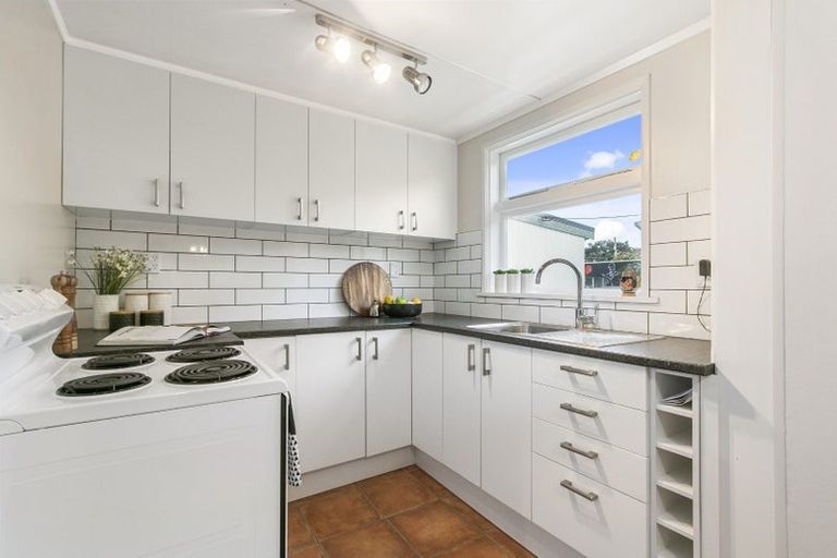 Photo of property in 10 Jessie Street, Petone, Lower Hutt, 5012