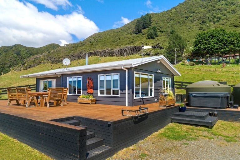 Photo of property in 490d East Cape Road, Te Araroa, Tikitiki, 4087