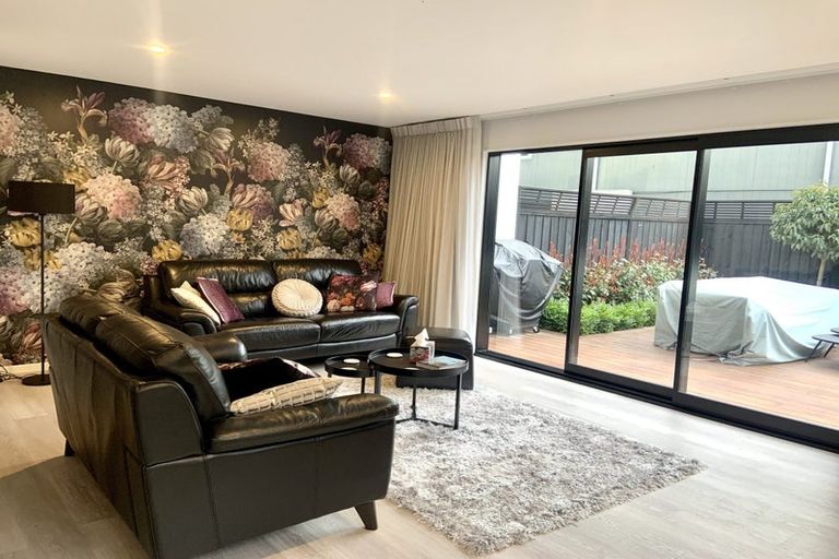 Photo of property in 4/85 Brockworth Place, Riccarton, Christchurch, 8011